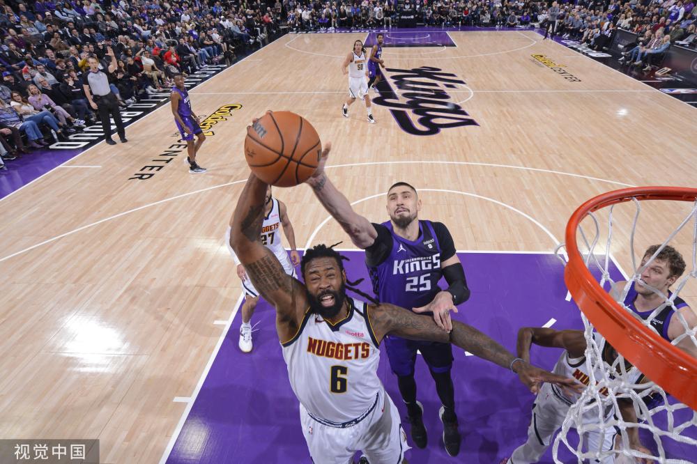 防守严密的 防守严密的