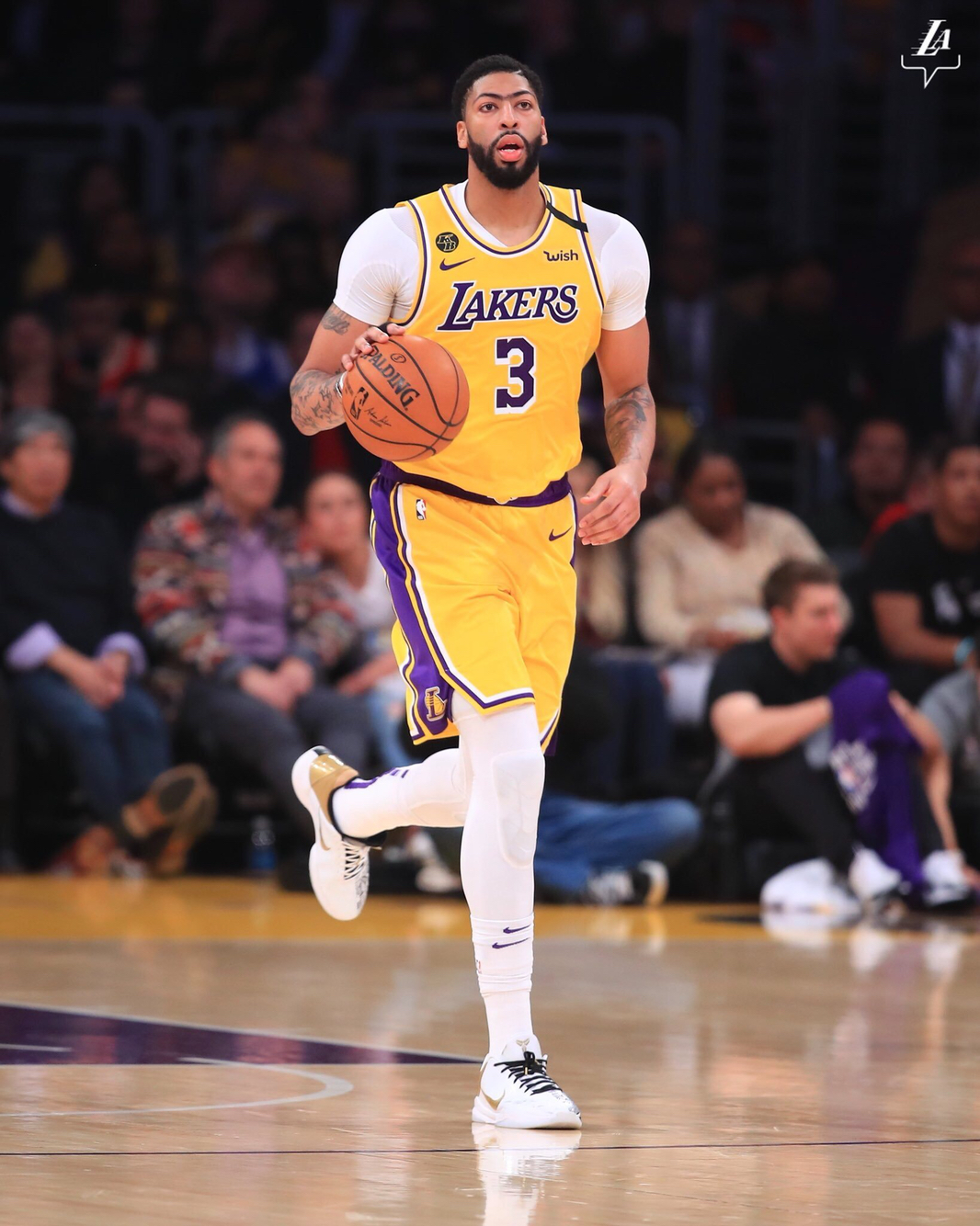 控和人工智 控和人工智