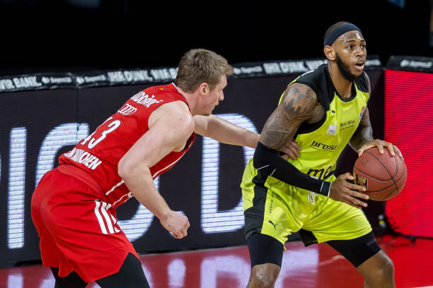 青岛依靠全 青岛依靠全