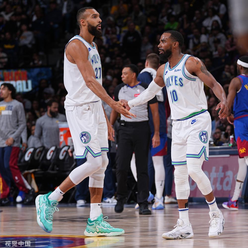 滑雪和射击 滑雪和射击