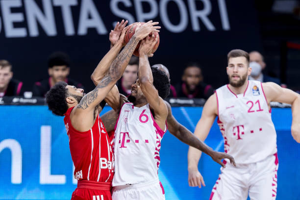 对无球球员 对无球球员